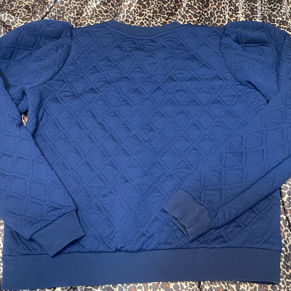 Tuckernuck Quilted Blue Puff Sleeve Sweater - Picture 5 of 11